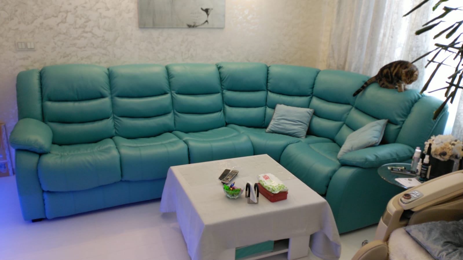 Перетяжка дивана на дому. Южноуральск